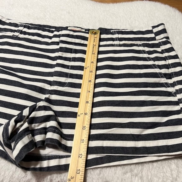 KHAKIS BY GAP The 3 Inch Short Womens Blue Striped Stretch Denim Size 16 - Picture 8 of 10